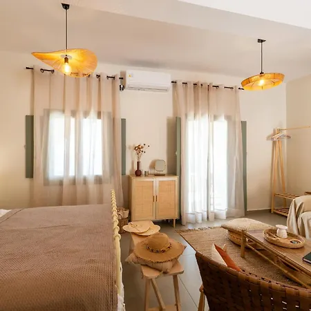 Latoma Mediterranean House * Álika